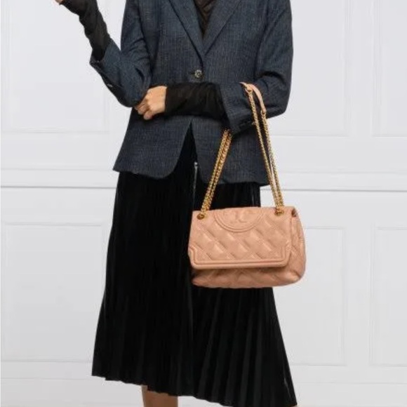 👛Tory Burch Fleming Soft Convertible Shoulder Bag: Pink Moon Leather/Chain👛 - Picture 17 of 17